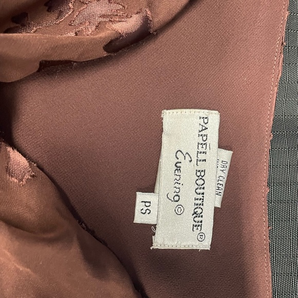 Papell Boutique Floral Blouse in Rich Brown - Picture 3 of 6